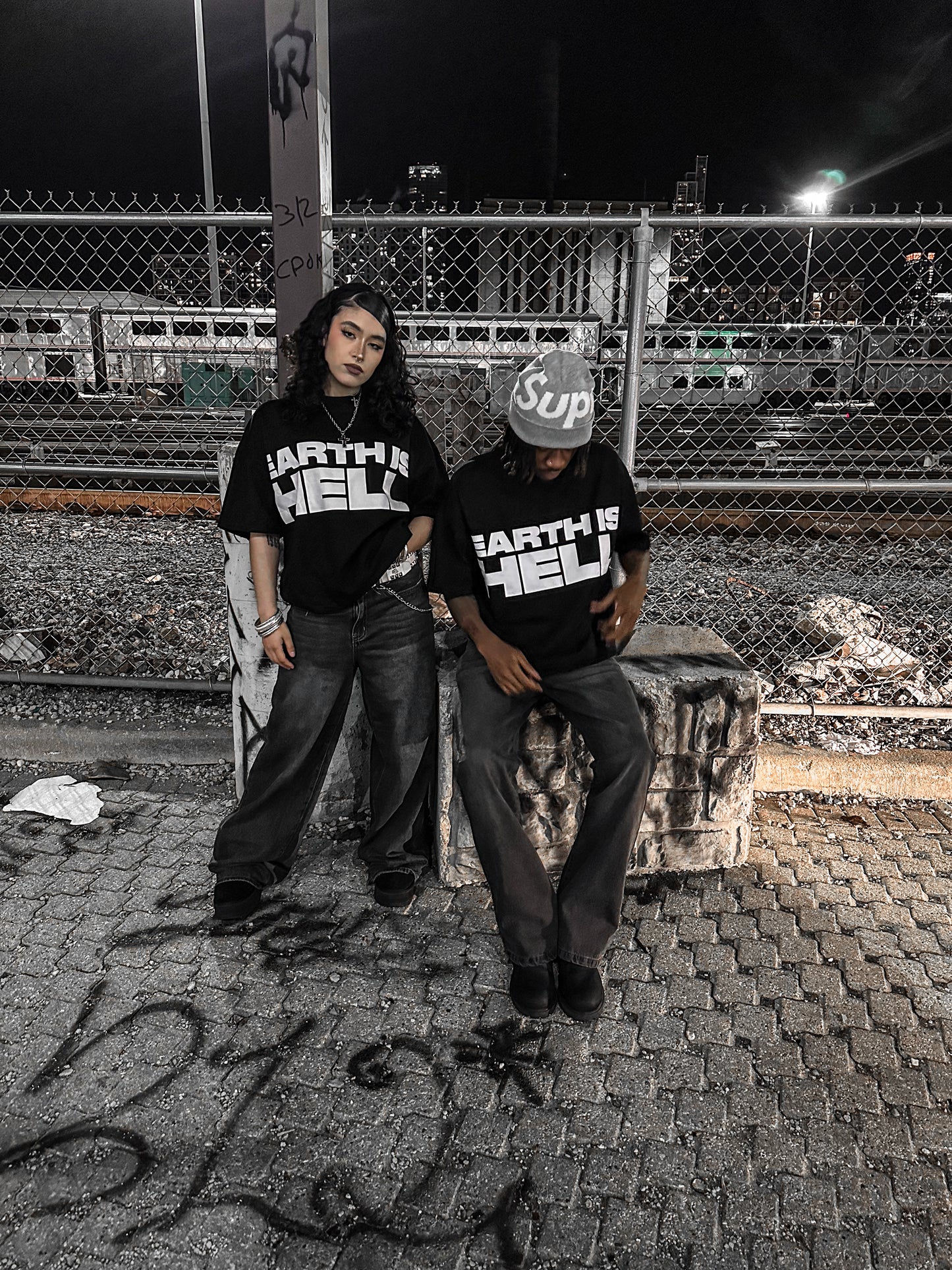 Black Burning World T